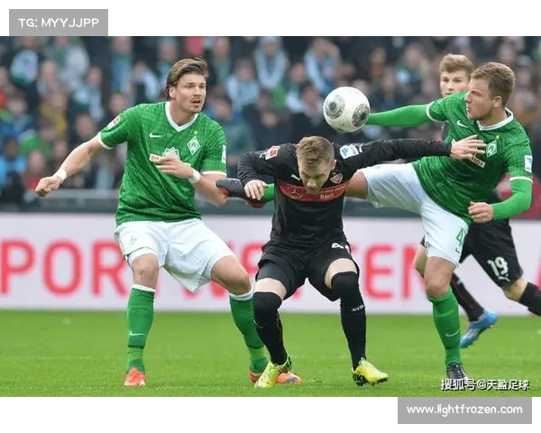 德甲球队边路进攻战术解析与实践探讨 德甲球队边路进攻战术解析与实践探讨